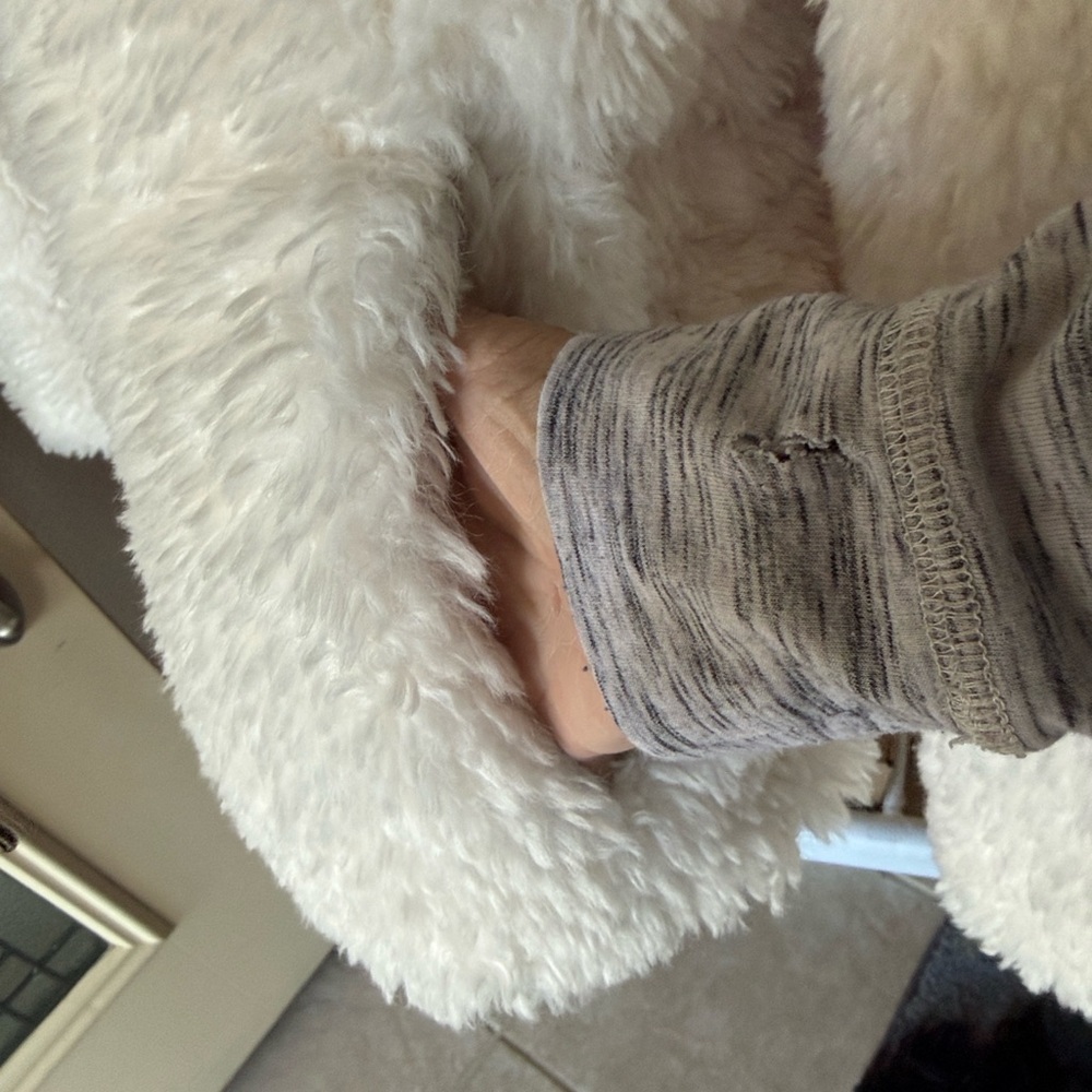 PINK Victoria's Secret Plush Teddy Jacket - Cream - Picture 3 of 10